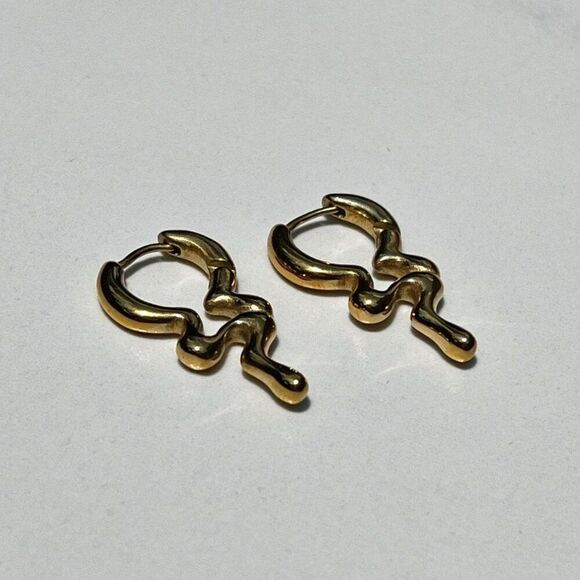 New! “Paulina” Swirl Gold Drop Earrings - Picture 1 of 6